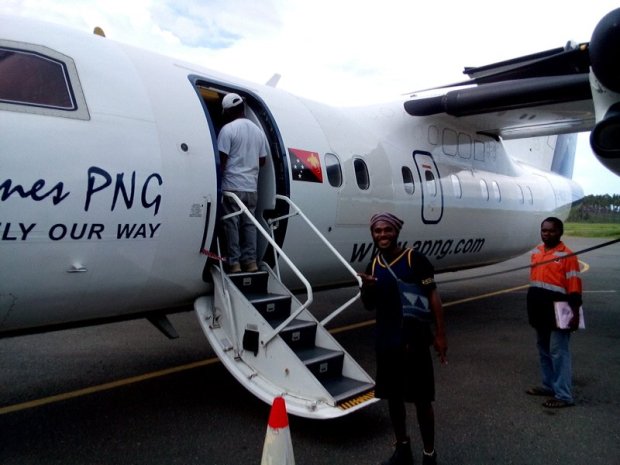 I flew to Kavieng on Airlines PNG which is certainly the cheapest airline in PNG. The flight was nice, we made a stopover in Rabaul and got some crackers and apple juice.